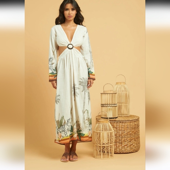Z&L Dresses & Skirts - NWOT Z&L Rio Grande Maxi Dress in cream with a tropical border print